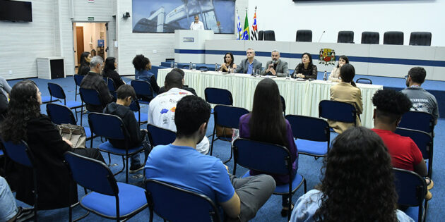Debate público na Câmara aborda caminhos para a Educação Especial