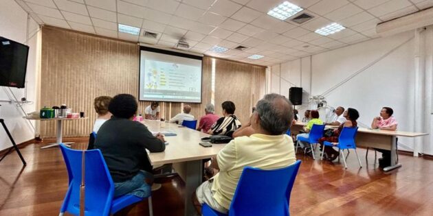 Curso Tecnologia +60 promove inclusão digital